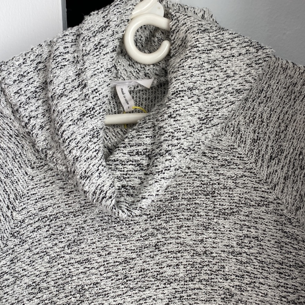 NWOT BCBGeneration cowl neck sweater dress, Size Small - Picture 8 of 8